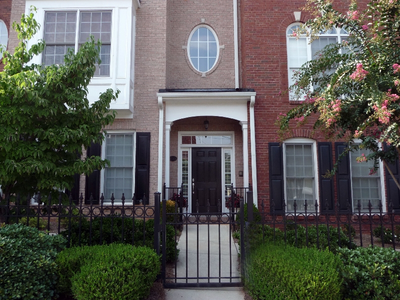 Featured Home Sophisticated Living Near Brookhaven Village (Previously
