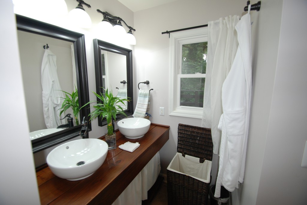 Huntley Hills Renovation in Chambleepreviously listed