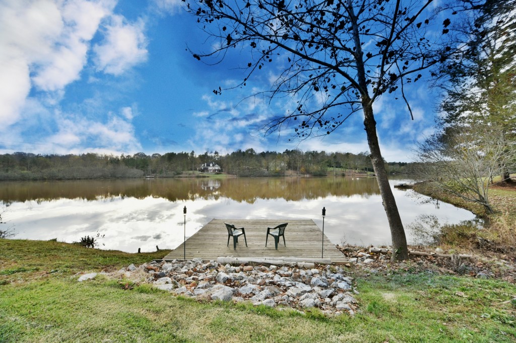 Serene Nicholson Lake Front Retreat (Previously Listed)